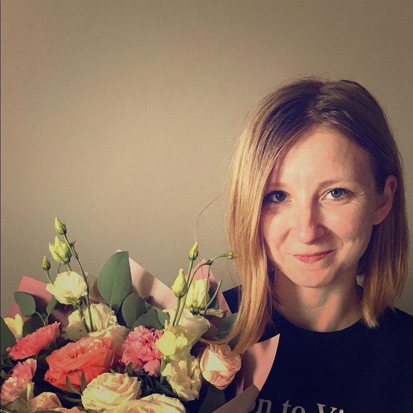 Meet your Posher, Karyna - Picture 1 of 1